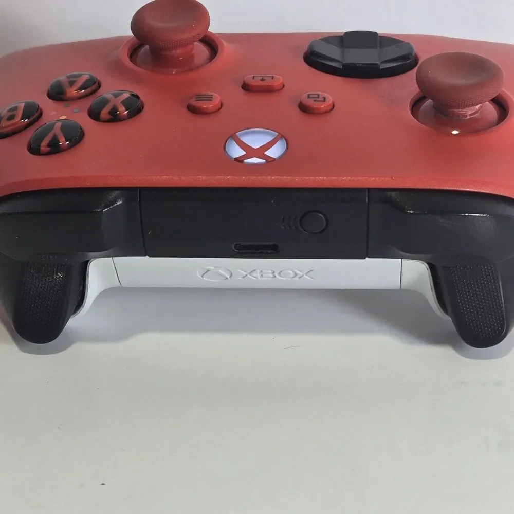 Xbox Series X|S Wireless Controller Model 1914 white & Red Tested *EUC
